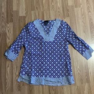 Blue and white tunic size L